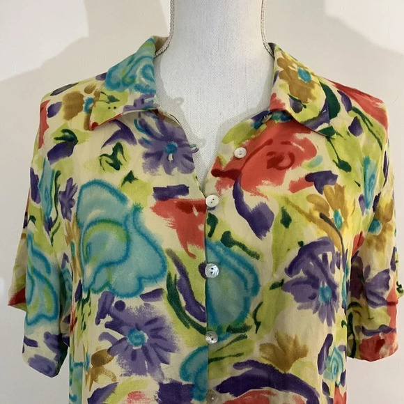 Andrea Viccaro Colorful Floral Blouse Collared Button Up Watercolor Lightweight - Picture 4 of 6